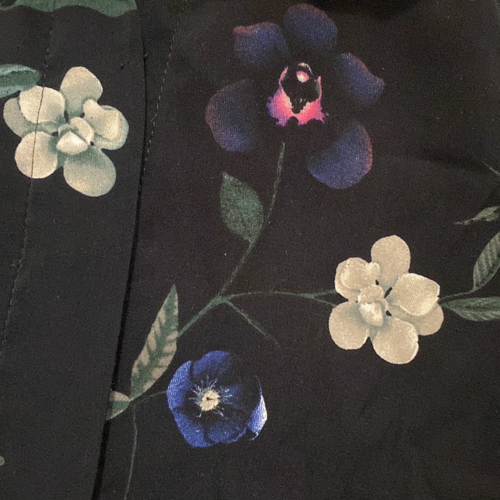 H&M blouse - Picture 3 of 3